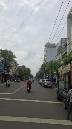 bán nhà 3 tầng mặt tiền kinh doanh vip đường lê hồng phong gần biển quy nhơn