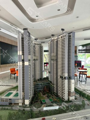 bán the infiniti 2pn, 92m2, giá 8,5 tỷ, không nội thất, tầng cao, view đẹp. lh 