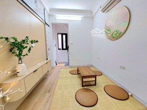 bán nhà bùi ngọc dương, 16m2, 5 tầng, ngõ nông, vài bước ra phố, vị trí đẹp, 4.1 tỷ