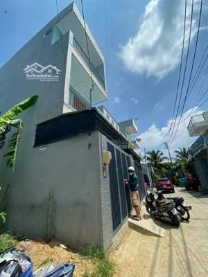 8 triệu/tháng - nhà 4 phòng ngủ 5wc riêng đường lò lu gần vinhome grand park