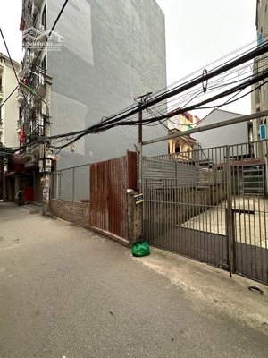 ngon! nhỉnh 14 tỷ - chính chủ bán 82m2 đất - 6m mặt tiền - ô tô - ngõ thông - kinh doanh. xuân đỉnh