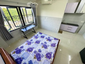 chính chủ cho thuê studio full nội thất cửa sổ lớn ngay chung cư richmond nguyễn xí
