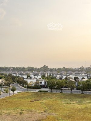 hàng hiếm - căn skyvilla swanbay zone 6.2