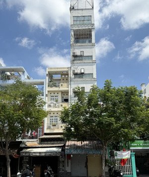 mặt phố lý chiêu hoàng - căn duy nhất 8 tầng có hầm và thang máy-108m2 - chỉ 17,9 tỷ-dòng tiền 42tr