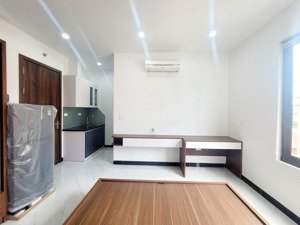 1/4 trống phòng, full tủ lạnh, máy giặt riêng, có thang máy, sẵn bàn bi-a