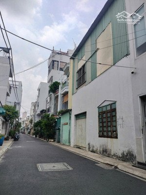 bán nhà hẻm xe hơi 8m thoại ngọc hầu 4x10 40m2 , tiền xây mới , giá chỉ 4,95 tỷ còn tl