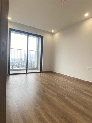 chỉ 6,18 tỷ sở hữu căn 2pn2wc diện tích 73m2 dự án the wisteria đường 32 hoài đức. lh: 