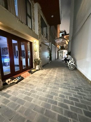 bán nhà tôn đức thắng 58m2 - ô tô đỗ sân 24/7 - 10m ra phố - kinh doanh mọi mặt hàng