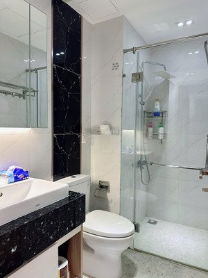 bán gấp căn hộ safira khang điền, q9, 68m2, 2pn 2wc, giá 1.85 tỷ, ưt nữ giảm 50tr