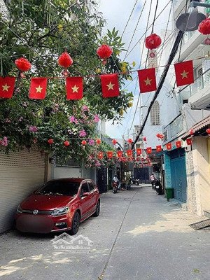 chdv xây mới 4 tầng hẽm xe hơi - ngay khu d bình thạnh