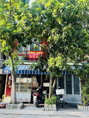 bán nhà mặt phố quận 7 diện tích 200m2 hàng hiếm