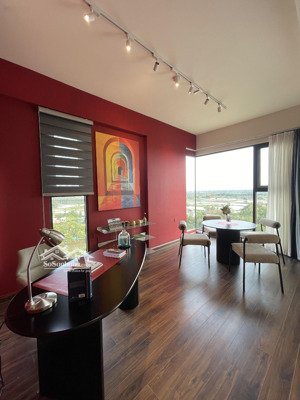 3pn nhà mới chưa qua sử dụng. giá 6.9 tỷ . hướng nam mát mẻ