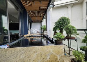 bán penthouse 500m tầng 21 view hồ tây - sông hồng aqua 44 yên phụ giá 9x tỷ. 