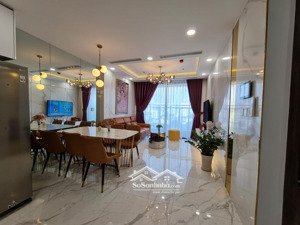 bán chung cư đầy đủ nội thất 2 phòng ngủ 2 vệ sinh