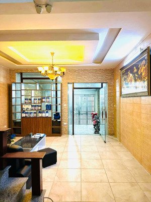 khu phân lô 918 - nguyên căn 84m2 * 4 tầng - 15tr