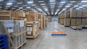 CẦN XE VẬN CHUYỂN HÀNG? TOÀN PHÁT LUÔN SẴN SÀNG