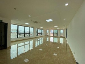 cho thuê văn phòng nguyễn xiển 70m2 giá 10 triệu giá tốt nhất khu vực