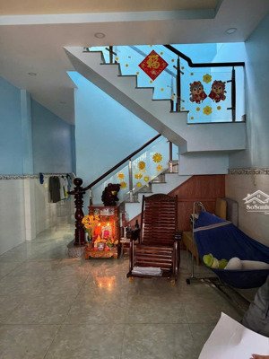 bán nhà 30m trần thị bốc đường xe tải thông sổ hồng riêng giá 4.75 tỷ.