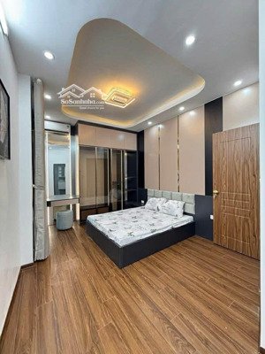 giá đẹp chủ cần bán gấp định công thượng hoàng mai- ô tô đỗ cửa- 36m2- 6t thang máy- 10,1 t.ỷ