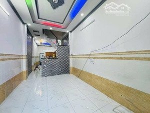 chủ kẹt nên bán gấp nhà mới 4 tầng btct - 4pn - hẻm 4m- dt:(3m6 x 20) bình đông q8 - giá nhĩnh 6tỷ