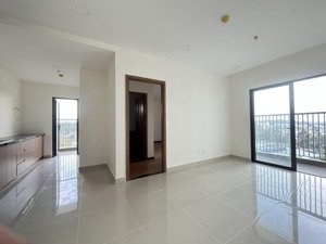 chỉ 2.789 - 81m2 - 2pn - nội thất cơ bản - minh quốc plaza, ngay cổng kcn đại đăng và sóng thần 3