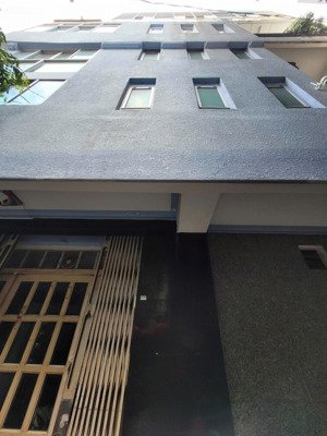 nhà q1 - ngang 7.7m - 5 tầng - cách 1 căn ra mt - căn góc không lộ giới - 8 tỷ nhỉnh