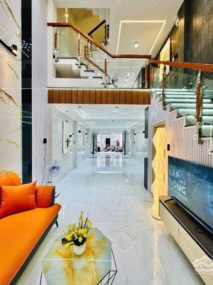 siêu phẩm xây mới 100% - 64m2(4x16) - xe tải đỗ cửa - gần emart phan huy ích - gò vấp - hơn 8 tỷ