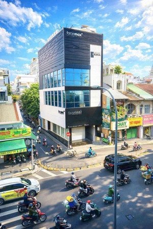 bán nhà góc 2 mặt tiền trần hưng đạo - quận 1 - (4x15m) - 6 tầng - hđt: 220tr/tháng - giá: 52 tỷ