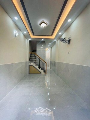 bán nhà đẹp quận 6 - giáp quận 5, gần bv chợ rẫy, bv đại học y dược.