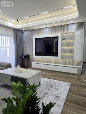 Siêu Phẩm Kim Cương Vip Nhất GoldenMark City 135m2,3pn, Căn Góc,2 Slot ô To Giá Tốt