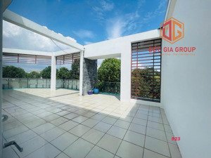 cho thuê cặp nhà 1t2l góc 2 mặt tiền đường n1 trong kdc d2d, p.trấn biên giá 60tr/tháng