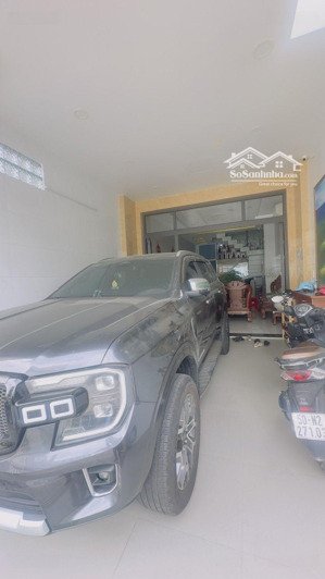 mặt tiền khu vip tên lửa, bình tân, nhà đẹp 3 tầng 80m2, giá rẻ.