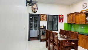 bán nhà p/lô đường khuất duy tiến 50m2 , xây 4 tầng , mt 4,5m giá 17,5 tỷ thanh xuân