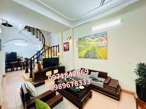 hàng xóm linh đàm, thanh liệt, căn nhà 5 tầng, ô tô đỗ cửa, giá chào 10 tỷ (thương lượng mạnh)