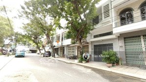 hạ giá bán nhà mặt tiền đường huỳnh tịnh của- nha trang