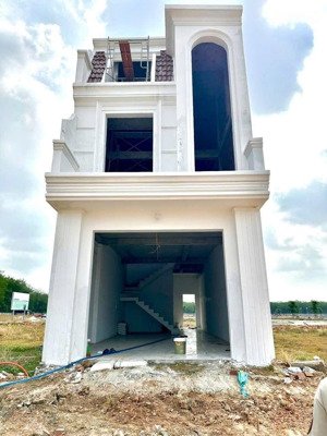 nhà ở xã hội ngay chợ chánh lưu, kcn vsip 2.