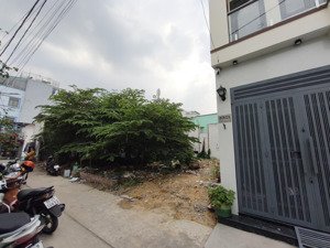 đất thổ cư hxh hoàng bật dạt p15 tân bình