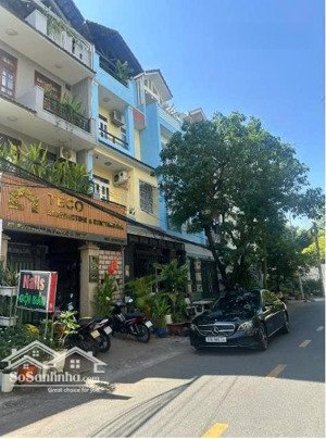 chính chủ bán đất góc 2 mặt tiền, vị trí cực đẹp giáp cc cao cấp laimian.