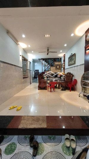 bán nhà 4 tầng 1 sẹt thoại ngọc hầu xe hơi đỗ trong nhà khu an ninh, dân trí cao