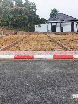 1,3 tỷ 100m² full thổ cư, gần dự án kdl suối hai, đưởng ô tô