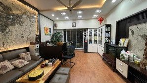 cần bán gấp tòa nhà nguyễn khang, cầu giấy 80m2*7t, mt5m, ở và kết hợp kinh doanh đỉnh. giá 41 tỷ