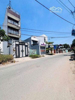 bán đất mặt tiền đường 22 linh đông cách vành đai 2 chỉ 30m xây dựng tự do 6 tầng chỉ 72tr/m2 ngộp