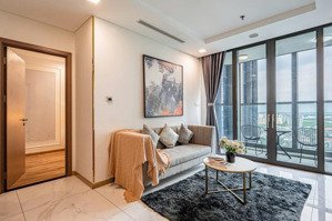 cần cho thuê gấp căn hộ summer square. dt: 76m2, 3pn, 2wc. giá 10tr/th. lh: 