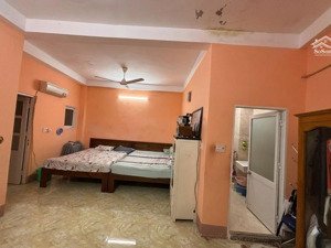 hẻm ô tô cách nhà 3 căn - cách mạng tháng tám q3 - 58m2 - chỉ 6.3 tỷ