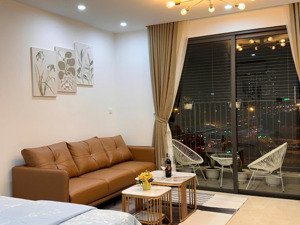 bán hoa hậu b07 căn góc view hồ đẹp nhất dự án thăng long no1 tầng trung view cực đẹp giá 10 tỷ