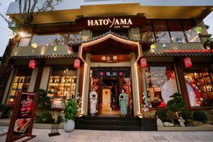 cho thuê nhà mặt phố tại trần hưng đạo, hoàn kiếm với dt 300m2, mt: 10m, siêu hot!