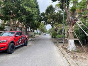 chuyển nhượng 150m2 đất nền dự án nam sông lạch tray- dương kinh- hải phòng