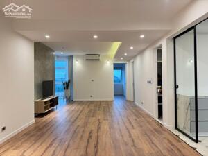 Bán căn hộ hướng Đông Nam tòa E1 Ciputra Hà Nội