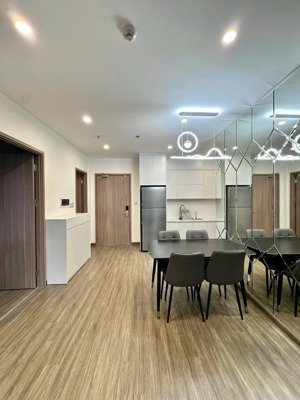 căn hộ 2pn2vs đang cho thuê nội thất cao cấp, phân khu mới gs6, smartcity 