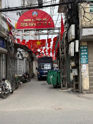 đất quỳnh đô - vĩnh quỳnh - tt 85m2 chỉ có 11,8tỷ đất nở hậu, ô tô tải vào đất, 20m ra chợ quỳnh đô